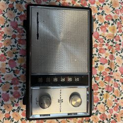 Vintage Transistor Radio 