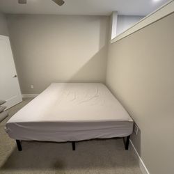 King Bed With Metal Bed frame 