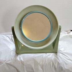 Rare Vintage Oster swivel Soft Glo Beauty Makeup Mirror with light Lamp seafoam green