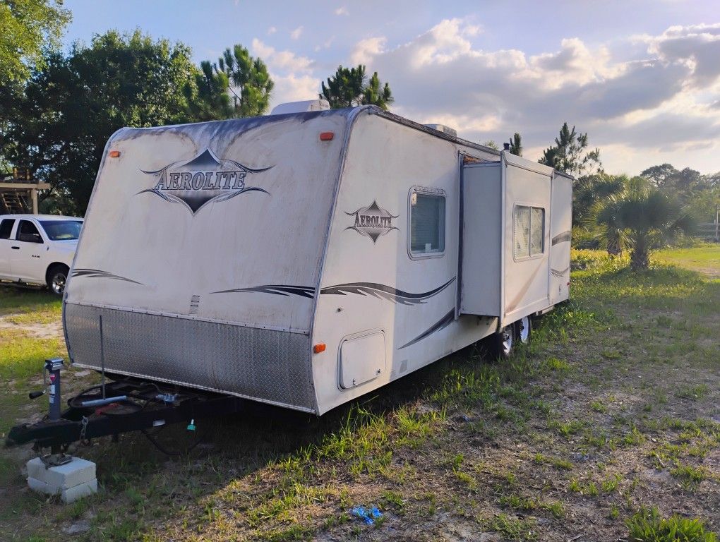 2007 Dutchmen Aerolite
