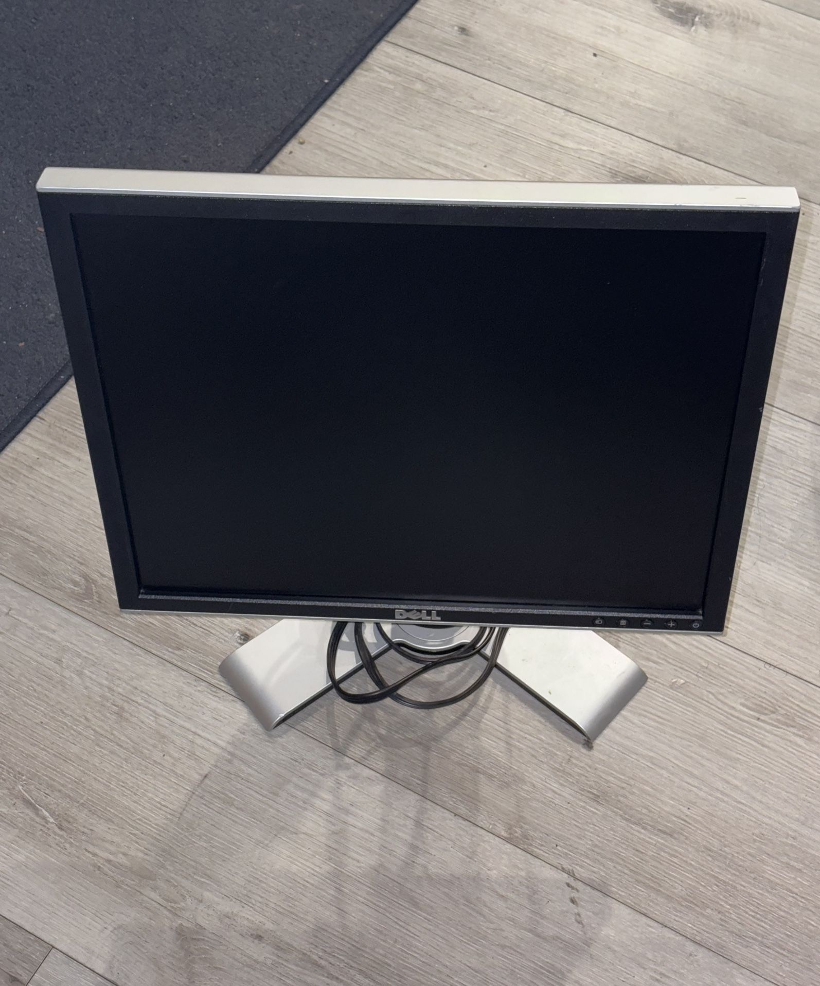 Dell Monitor 19”