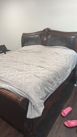 King bed frame