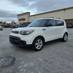 2017 Kia Suol Wagon 4d