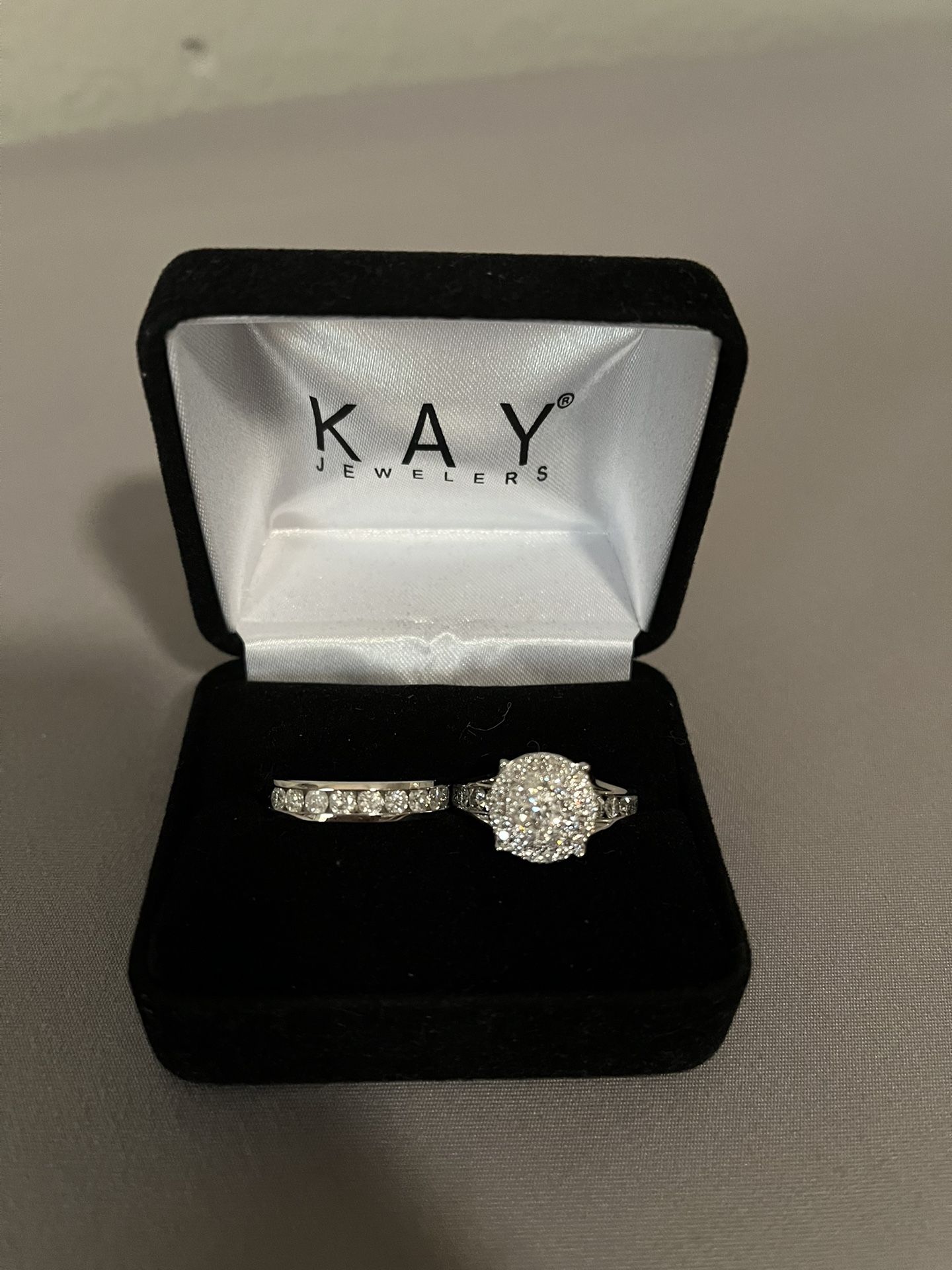 Engagement White Gold Diamond Ring