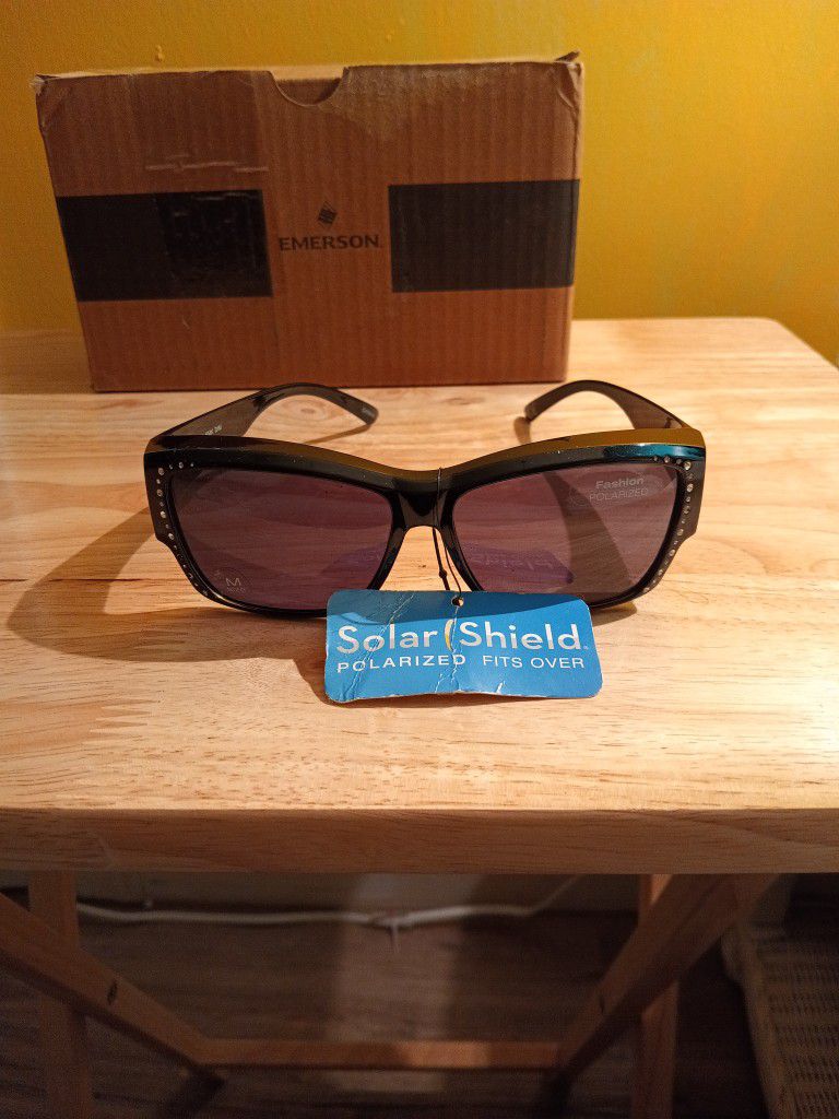 Solar Shield Brand New Womens Polarized Sunglasses Fits Over Regular Glasses 