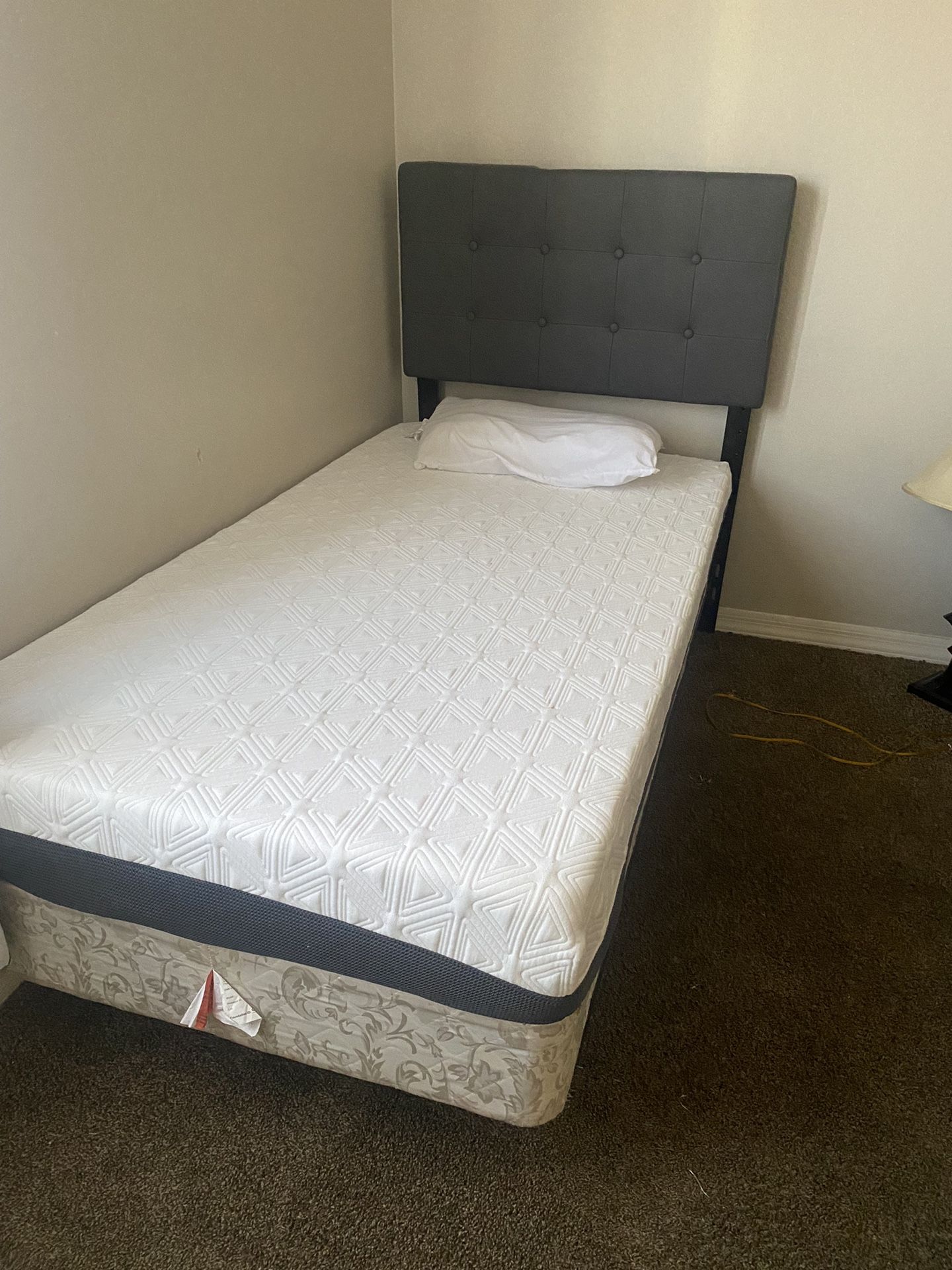 MUST GO!! $75(obo)—Twin Bed