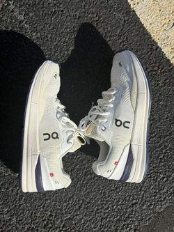 On Cloud The Roger Pro Tennis Court Shoes White Indigo Blue Womens Size 8.5