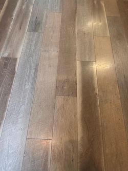 Laminate flooring 440 SF for $150.00