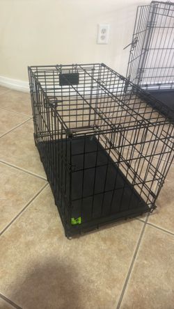 SMALL DOG CAGE