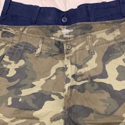 Mens Old Navy Shorts Size 33 New $15 Each