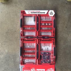 Milwaukee 120pc  Impact Drill And Drive Set 