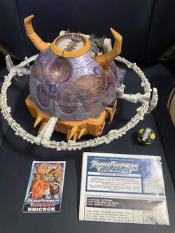 Complete 2003 Transformers Armada Unicron Planet Figure Dead End Card Manual