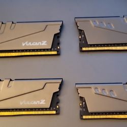 TEAMGROUP T-Force Vulcan Z DDR4 DRAM 32GB Kit (4x8GB) 