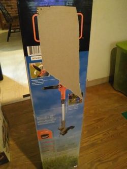 Black decker 20v trimmer lst300 for Sale in St. Augustine, FL - OfferUp