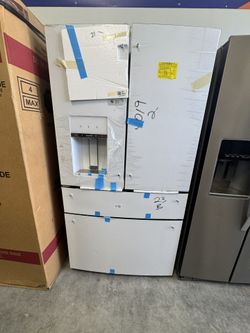 Cafe Refrigerator New 