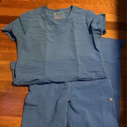 Women’s FIGS Scrubs 