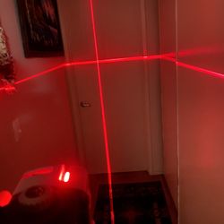 Dewalt Laser Red Line Used