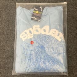 Blue SP5der Hoodie (description)