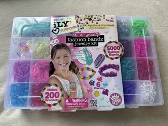 WeCool ILY DIY Fashion Bandz Jewelry Kit *NEW*