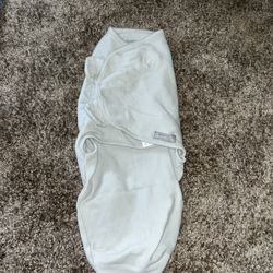 Swaddle Me Baby Swaddles