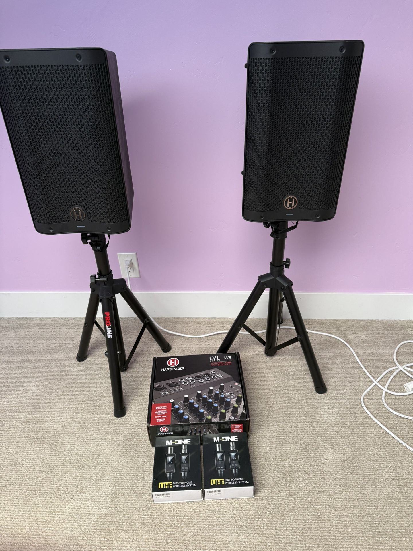 Full Mixer Stands  And Speakers 