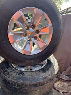 Chevy Silverado/ Tahoe Wheels And Tires 