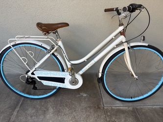 Main Street Cruiser Bike- 26” tires / 7 speed