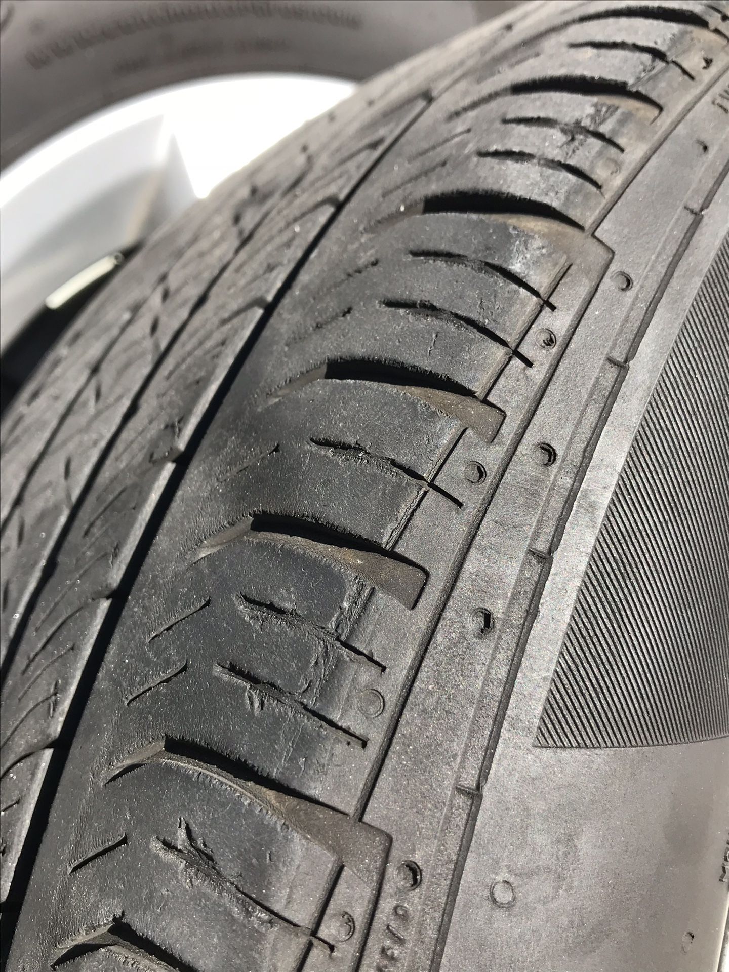 16” VW Rims & tires. W/ lugnuts /bolts