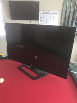 43” LG TV