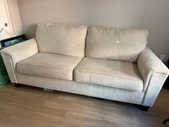 Cream 3-Seat Sofa – Excellent Condition – $200 OBO