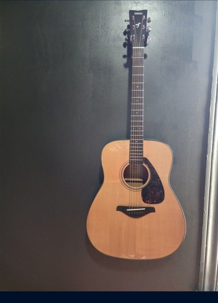 Brand new yamaha acoustic guitar