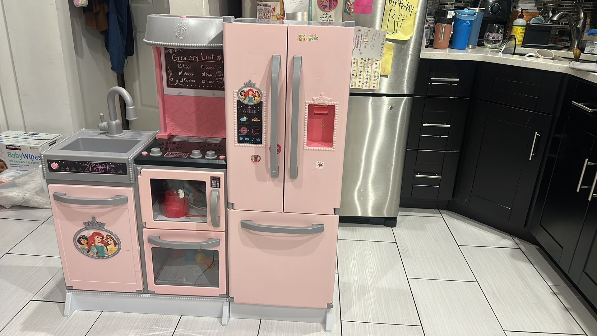 Kids Play Kitchen