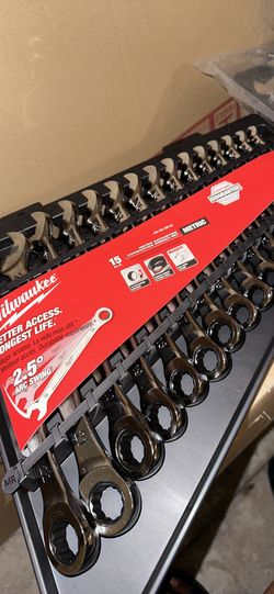 Milwaukee Tools