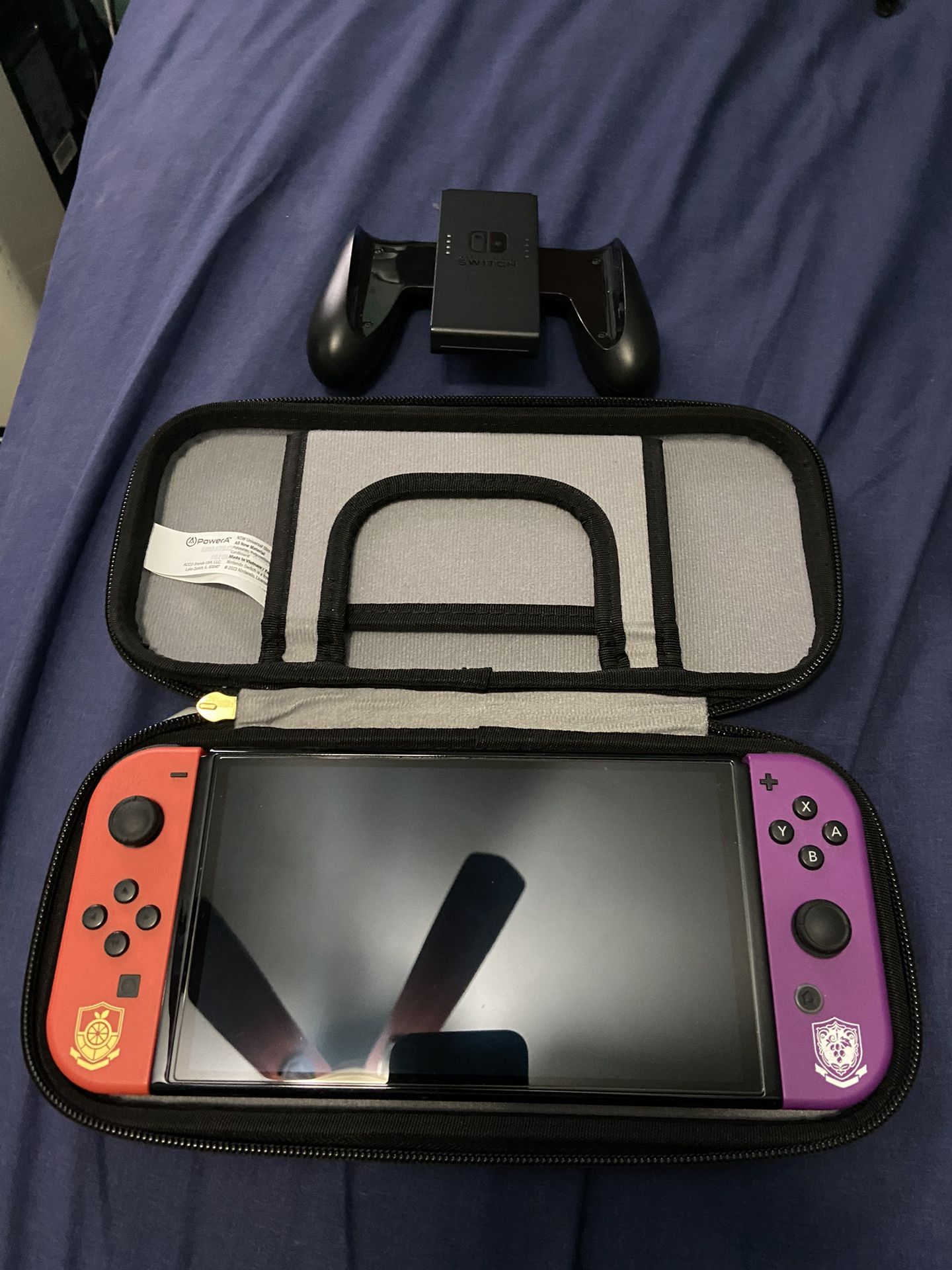 Pokémon Special edition Switch OLED w/ Extra 64 GB
