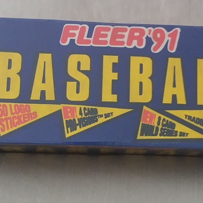 91 Fleer Sealed Full Set.