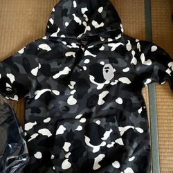 Bape Camo Hoodie Brand New W/Receipt 