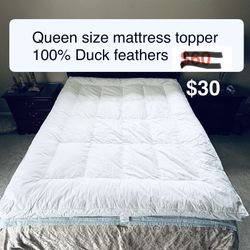 Queen size 100 % Duck feathers mattress topper.