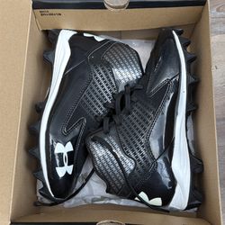 Football shoes - UA 4.5y