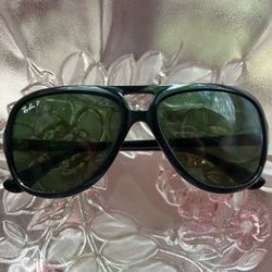  Ray-Ban RB4162 Polarized Aviator Sunglasses with Matte Black Frame