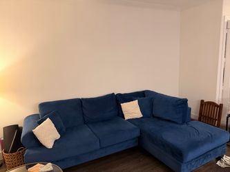 Large Blue Sectional Couch w/ Chaise