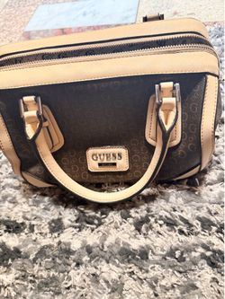 Guess purse