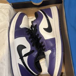 Jordan 1 Low Purple Toes