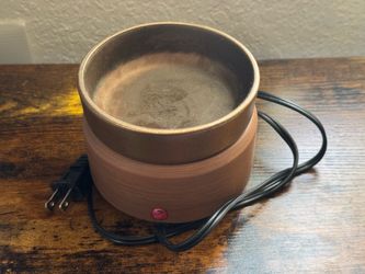 Electric Wax Melt Warmer – Ceramic Rustic Pottery Style – Plug In with Inline Switch