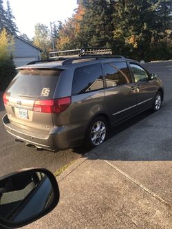 2004 Toyota Sienna