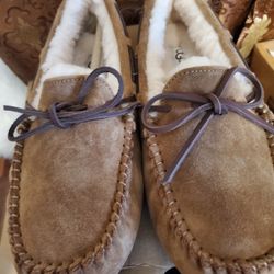 Ugg W Dakota  Chestnut  6.7.8.9.10