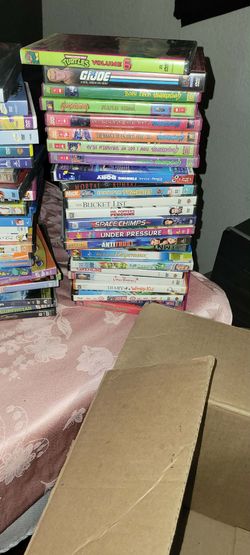 Over 250 dvds make reasonable offer and come pick up  reead below