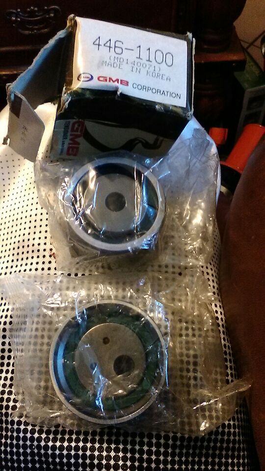Tensioner and idler