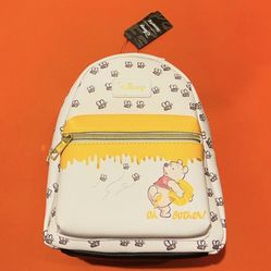 Loungefly Disney Winnie the Pooh Honeypot  - NWT Mini Backpack 