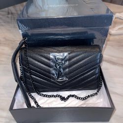 New Quality  Purse  175  Pice 