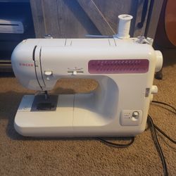 Singer 2639 Sewing Machine